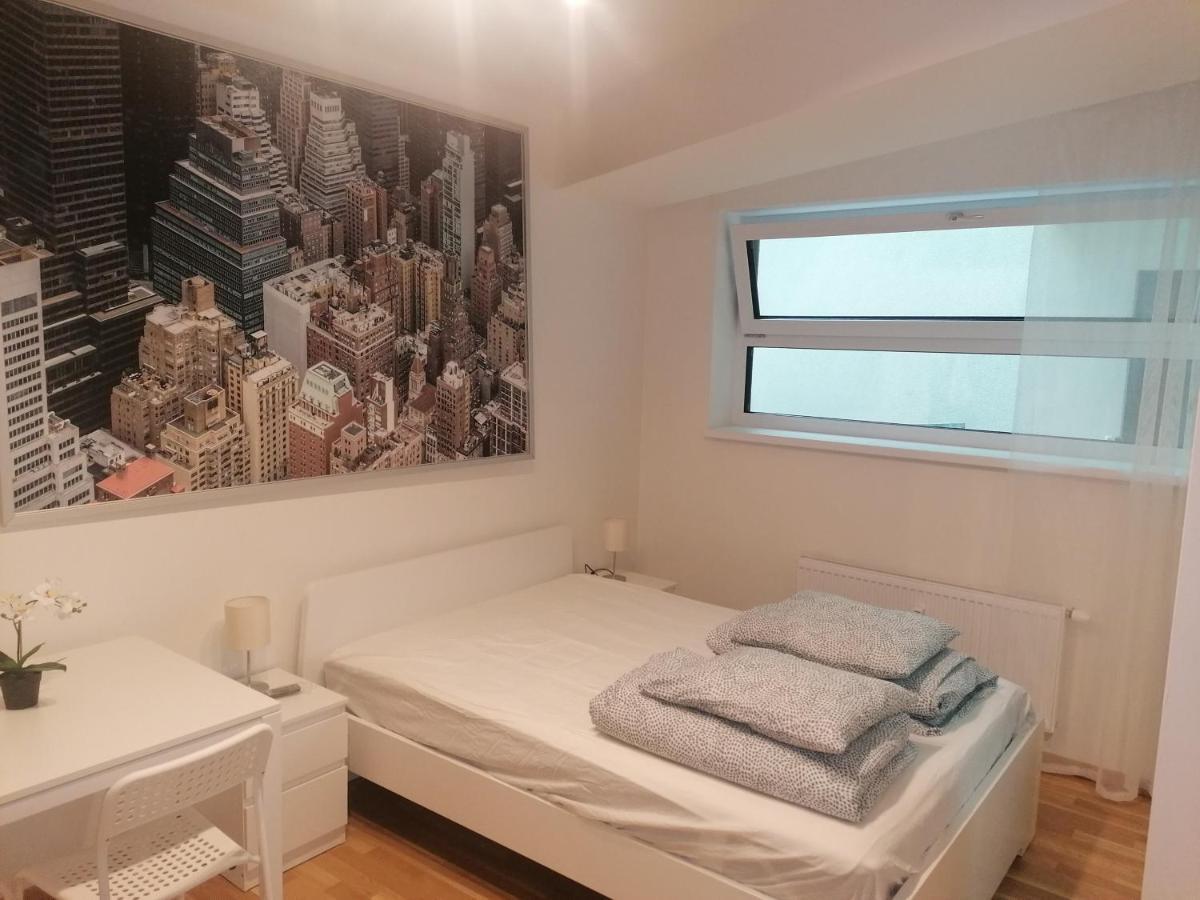 Studio Brand New Apartment #28 In New Building With Free Parking In City Center 布拉格 外观 照片